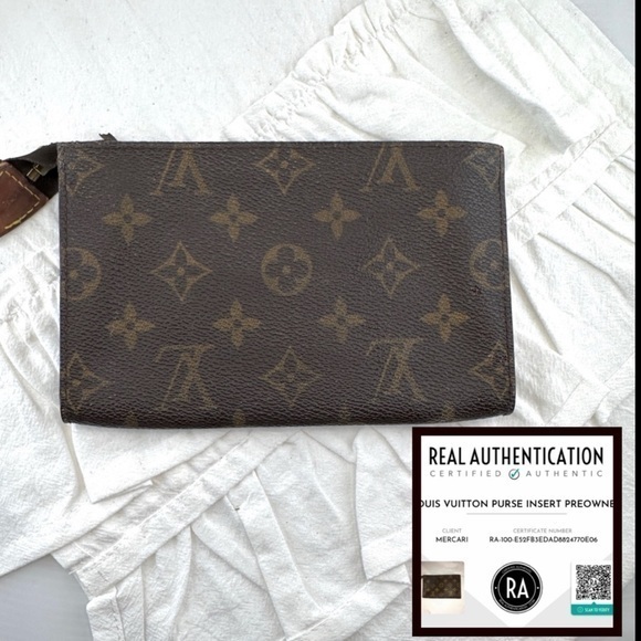 AUTHENTIC Louis Vuitton Monogram Toiletry Pouch. Monogram pattern. - Picture 1 of 14